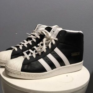 Authentic Adidas Secret Wedge Size 8 Heels